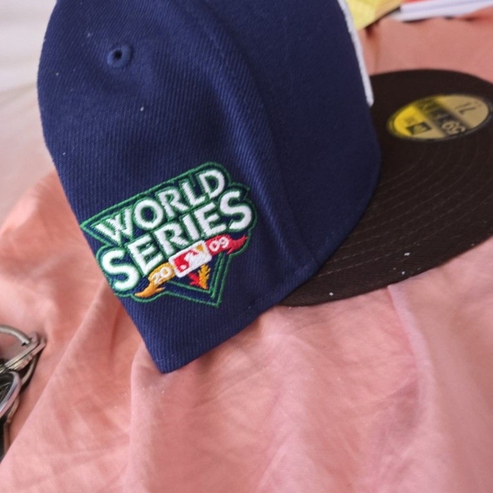 Fitted hat - Picture 5 of 5